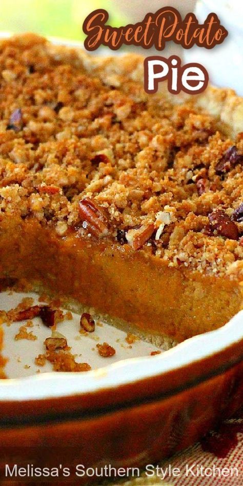 Sweet Potato Pie Recipe Easy, Sweet Potato Pecan Pie, Pecan Crunch, Sweet Potato Dessert, Sweet Potato Pie Southern, Sweet Potato Pecan, Cheesecake Oreo, Sweet Potato Pies Recipes, Sweet Potato Recipes Casserole