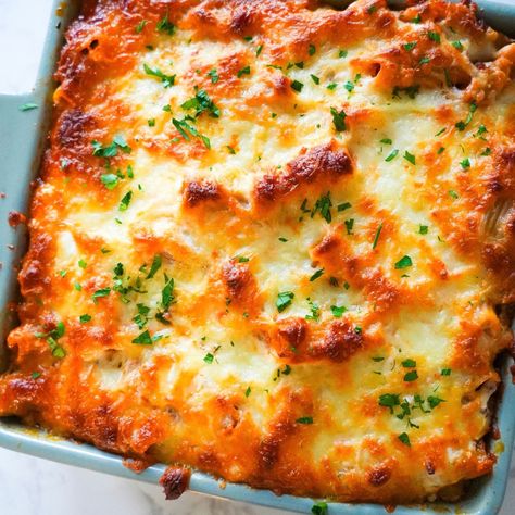 Baked Ziti For Two Easy Baked Ziti With Ground Beef Simple, The Best Baked Ziti, Baked Ziti For Two, How To Make Baked Ziti, Baked Ziti For 2, Oven Baked Ziti, Bake Ziti, Baked Ziti With Ground Beef, Baked Zitti