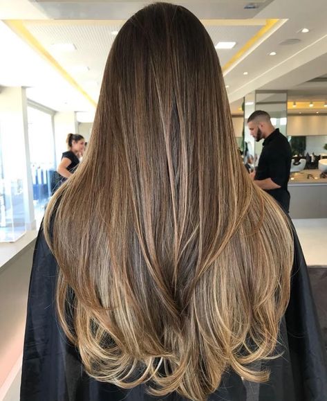 Balayage Straight Hair, Hair Color Mahogany, Amber Hair, Balayage Blond, Black Hair Balayage, Blond Balayage, Brown Hair Looks, Brown Hair Inspo, Brunette Hair With Highlights