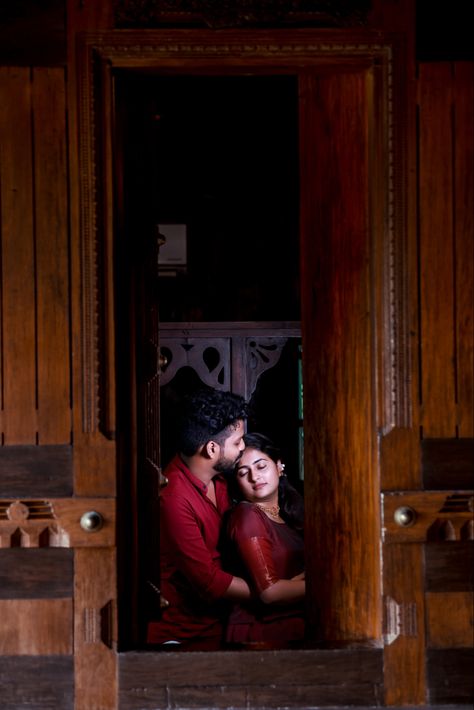 kerala traditional save the date photos Traditional Save The Date Photos, Save The Date Photos Kerala, Traditional Save The Date, Date Photos, India Nature, Food Instagram, Lovely Photo, Traditional Look, Best Pose For Photoshoot