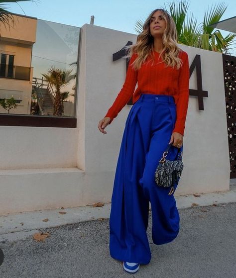 Bright Blue Pants Outfit Women, Royal Blue Wide Leg Pants Outfit, Cobalt Trousers Outfit, Electric Blue Trousers Outfit, Bright Blue Trousers Outfit, Electric Blue Outfit Color Combos, Royal Blue Trousers Outfit, Outfits Con Azul Rey, Bright Blue Pants Outfit