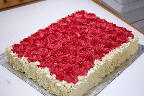 Red and White Rosette in Rectangle Shape Cake Rectangle Shape Cake Design, Red Velvet Square Cake Design, Square Cake Design, Birthday Cake Roses, Cake Roses, Rectangle Cake, Birthday Sheet Cakes, Shape Cake, Christmas Cake Designs