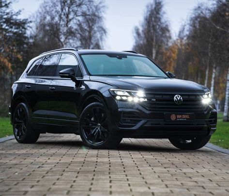 Vw Taos, Tiguan R Line, Tiguan R, Luxury Vehicle, 2024 Goals, Volkswagen Touareg, Vw Tiguan, Vw Touareg, Black Edition