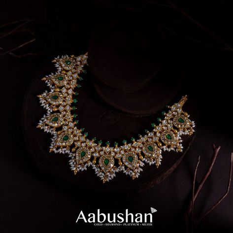 Aabushan (@aabushanjewellery1941) • Instagram photos and videos Aabushan Jewellery, Bangles Diamond, Mughal Jewelry, Fashion Jewelry Necklaces Gold, Temple Jewellery Earrings, Jewelry Bangles, Indian Jewelry Earrings, Diamond Bangles, Antique Gold Jewelry Indian