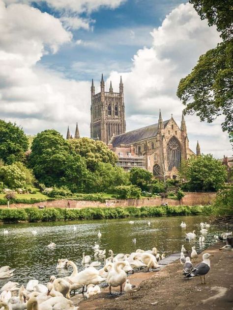 Study In England, Money Freedom, Worcester Cathedral, England Aesthetic, Birmingham Uk, Birmingham City, Birmingham England, Big Goals, Dream Travel Destinations