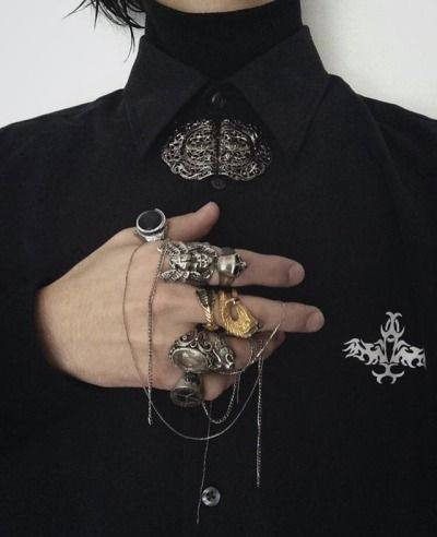 Style Punk, Soft Grunge, Grunge Style, 가을 패션, Dark Fashion, Character Outfits, Goth Fashion, Martini, Aesthetic Clothes