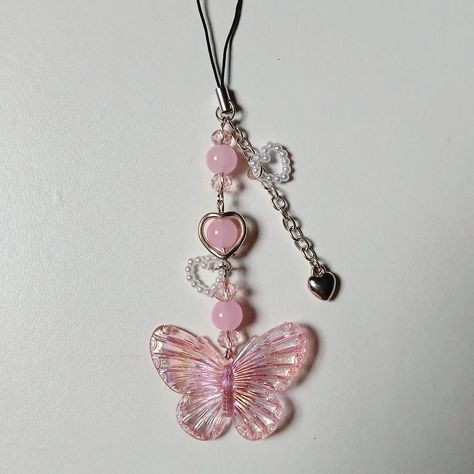 Butterfly Coquette phone charm🩷🎀 Color Options: pink. Price: 130₹ + shipping. Customization available🥀✨️ #phonecharm #handmade #handmadejewelry #smallbusiness #connection #communitylove #favaudience #instaengagement #jewelsknot #aesthetic #ａｅｓｔｈｅｔｉｃ #inpiration Butterfly Phone Charm, Traditional Necklace, Bracelet Inspo, Diy Jewelry Earrings, Pink Charm, Beads Ideas, Strap Phone, Pretty Iphone Cases, Phone Charms