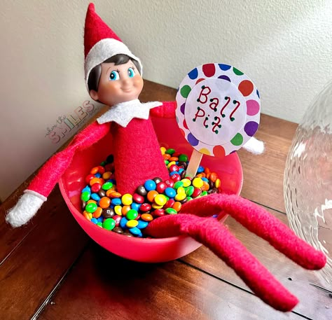 Easy Elf on the Shelf Idea: Candy Ball Pit! Elf On The Shelf Candy Land Ideas, Elf Ideas With M&ms, Elf On The Shelf Ball Pit, Elf On The Shelf Ideas With Candy, Elf On The Shelf Basketball, Elf On The Shelf Snow Globe Diy, Elf On The Shelf Marshmallow Ideas, Elf On The Shelf For Toddlers, Easy Elf On The Shelf Ideas For Toddlers