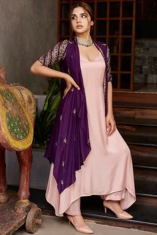 Purple Wrap, Designer Kurti Patterns, Long Kurti Designs, Indian Gowns Dresses, Kurti Designs Party Wear, Kurta Designs Women, Indian Gowns, Beautiful Dress Designs, Purple Jacket