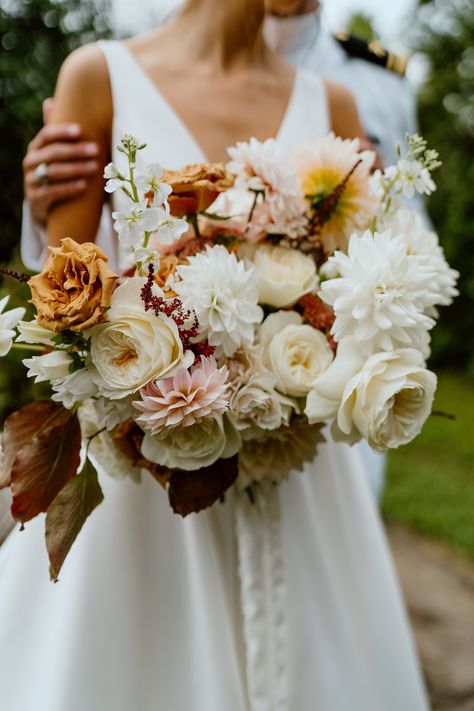 Organic fall bridal bouquet with toffee roses Neutral Bridal Bouquet, Cream Bridal Bouquet, Toffee Roses, Sweet September, Fall Bridesmaids, Bridal Bouquet Fall, Wilmington Delaware, Fall Wedding Bouquets, Wedding Flower Inspiration