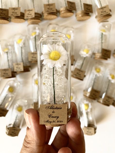 Chamomile Wedding, Sunflower Favors, Burlap Favor Bags, Rustic Favors, Favors For Wedding, Rose Dome, Quinceanera Favors, Pink Favours, Custom Party Favors