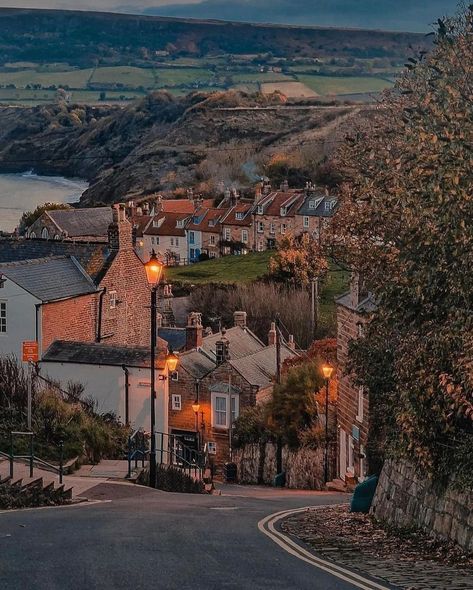 Yorkshire Dales (@theyorkshiredales) • Instagram photos and videos North York Moors National Park, Robin Hoods, Robin Hoods Bay, English Summer, North York Moors, Yorkshire Dales, Yorkshire England, Robin Hood, Travel Goals