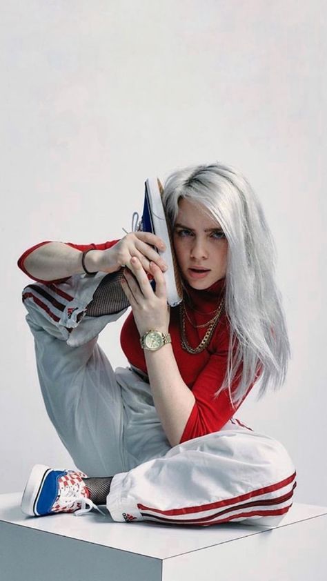 ✧ P I N T E R E S T || @annietheocean ✧ Blue Grey Hair, Billie Eillish, Streetwear Mode, 인물 사진, Best Friends Forever, Grey Hair, White Hair, Friends Forever, Billie Eilish