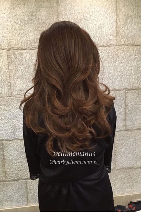 Bouncy Blowdry Long, Bouncy Blowout Long Hair Brunette, Brunette Bouncy Blow Dry, Bouncy Blow Dry Wedding Hair, Curly Blowdry Medium, Curly Blowdry Medium Shoulder Length, Blowdry Curls, Bouncy Blowdry, Bouncy Blow Dry Medium