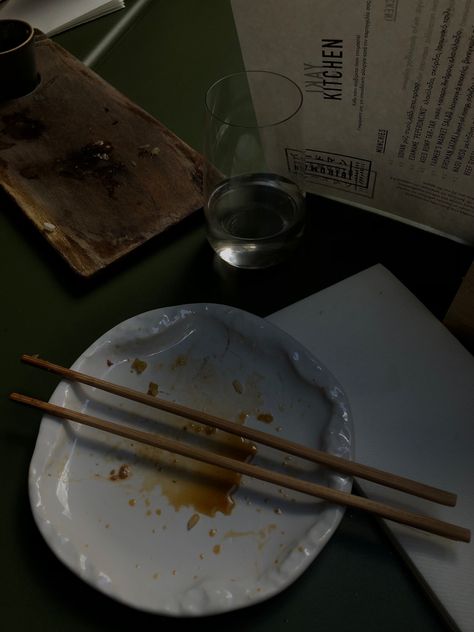 Chopstick Aesthetic, Aesthetic Chopsticks, Chopsticks Aesthetic, Aesthetic Drinks, Food Japanese, Playlist Covers, Book Aesthetics, Asian Food, Chopsticks