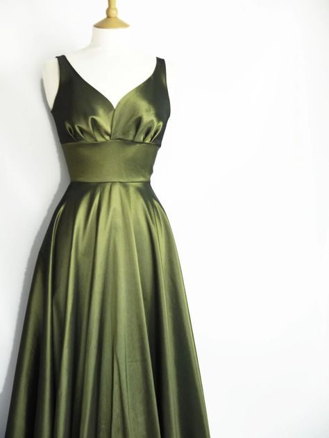 Dig For Victory, Sweetheart Evening Dress, Green Shot, Blue Emerald, Sweetheart Prom Dress, Prom Dress Inspiration, Short Homecoming Dress, Full Circle Skirts, Green Prom Dress