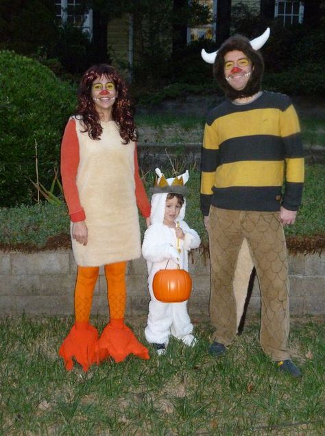 Where the Wild Things are Where The Wild Things Are Family Costume, Where The Wild Things Are Costume, Wild Things Costume, Disney Halloween Parties, Daydream Believer, Couples Halloween, Family Costumes, Family Halloween Costumes, Cute Costumes