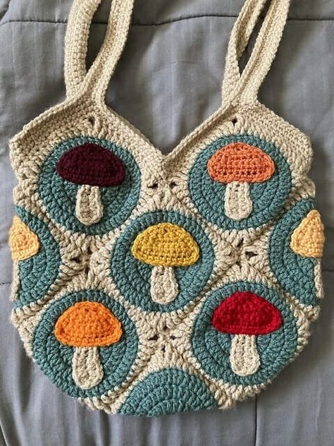 Sac Granny Square, Tote Crochet, Crochet Mushroom, Mode Crochet, Pola Amigurumi, Granny Square Bag, Crochet Square Patterns, Stitch Marker, Stitch Crochet