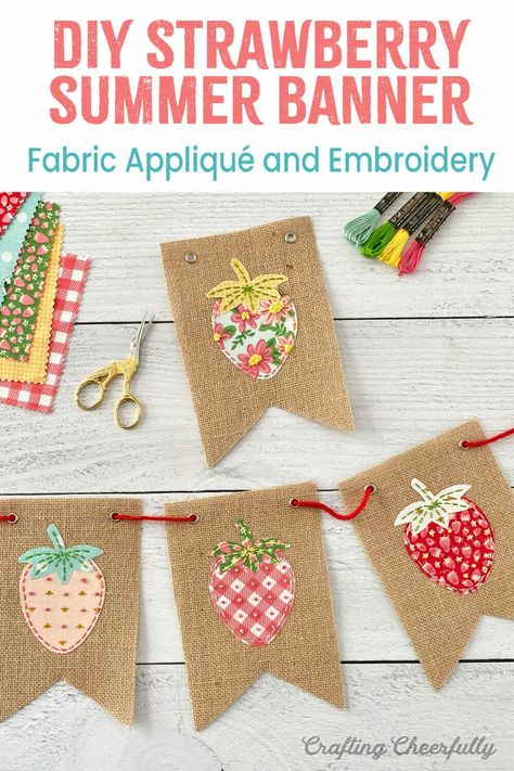 Summer Craft Decor, Summer Garland Diy, Diy Banners Fabric, Strawberry Template, Strawberry Social Ideas, Banner Diy, Strawberry Crafts Diy, Summer Garland Ideas, Strawberry Garland Diy