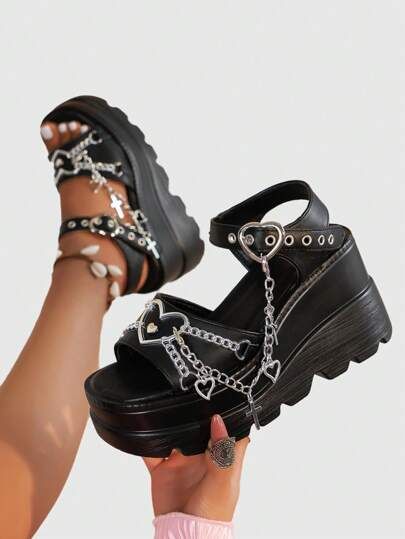 Grunge Sandals, Goth Sandals, Aesthetic Sandals, Gothic Heels, Mcu Shifting, Emo Shoes, Platform Sandals Outfit, Gothic Sandals, Goth Cottage