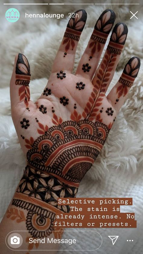 Back Hand Mehndi Designs Unique, Unique Mahendi Designs, Simple Mehndi Designs Easy Front Hand, Front Hand Mehndi Designs Simple Arabic, Simple Flower Mehndi Designs, Stylish Mehndi Designs For Front Hand, Latest Mehndi Designs Unique, Mehndi Quotes, Indian Mehendi Designs