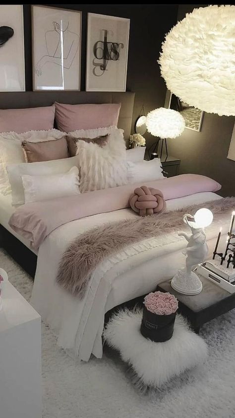 Girl Apartment Decor, Luxury Room Bedroom, Pink Bedroom Decor, Classy Bedroom, Dream Apartment Decor, Woman Bedroom, Redecorate Bedroom, Teen Bedroom Decor, Apartment Decor Inspiration