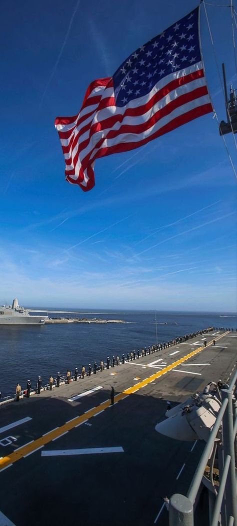 Mayport Florida, Military Diy, American Flag Pictures, Flight 93, Patriotic Images, Patriotic Pictures, American Flag Wallpaper, Iwo Jima, Navy Mom