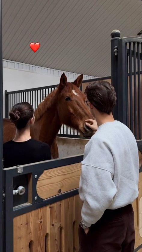 Boyfriend Vision Board, Dream Boyfriend Aesthetic, Equestrian Aesthetic, Horse Aesthetic, My Kind Of Love, Future Lifestyle, Horse Life, Foto Ideas Instagram, Old Money Aesthetic