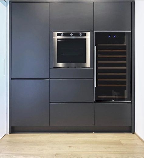 in Wine Fridges & Wine Cooler - SWISSCAVE Wine Cooler Kitchen, Horizontal Wine Fridge, Wine Fridge Panel Ready, Samsung Wine Fridge, Fridge Freezer Wine Column, Integrated Wine Cooler, Gaggenau Wine Fridge, Wine Fridges, Built In Wine Cooler