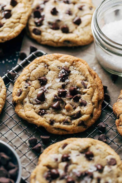 BEST Chocolate Chip Cookies (VIDEO + COOKIE BAKING TIPS) Moms Chocolate Chip Cookies, Kitchenaid Chocolate Chip Cookies, No Mixer Chocolate Chip Cookies, Soft And Chewy Chocolate Chip Cookies, Chocolate Chip Cookies No Mixer, One Bowl Cookies, Dessert List, The Perfect Chocolate Chip Cookie, Best Chocolate Chip Cookie Recipe