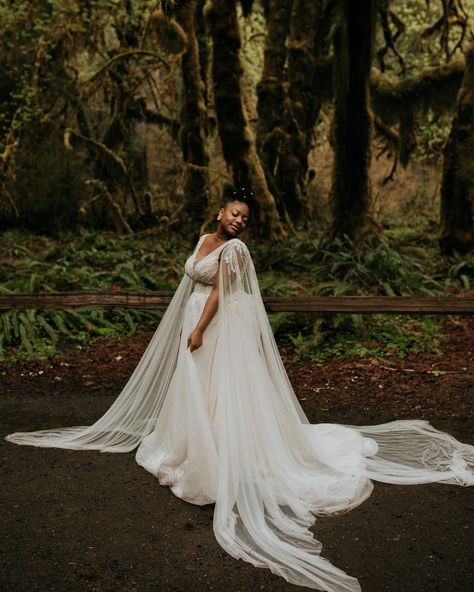 Just sent off the gallery for this super sweet couple who eloped at the Hoh Rainforest!! It was so special to them that they were able to exchange their vows here, and we found a couple hikers on the trail who were so happy to be a part of it as witnesses! Where would you elope? #elopement #elopementphotography #washington #washingtonelopement #washingtonelopementphotographer #hohrainforest Hoh Rainforest Washington, Elope Dress, Hoh Rainforest, Wedding 2025, Forest Wedding, Sweet Couple, Elopement Photography, The Trail, Super Sweet