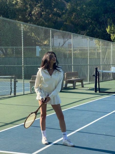 Mode Tennis, Tennis Lifestyle, Tennis Girl, Tennis Aesthetic, Tennis Outfits, Tennis Outfit Women, Tennis Skirt Outfit, Tennis Life, Sports Aesthetic