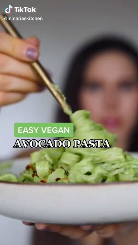 May 3, 2021 - This vegan avocado pasta is tangy, flavourful and ready in 15 minutes. Great for a quick lunch or dinner that's easy to make gluten-free! Food With Avocado Dinners, How To Make Avocado Pasta, Lunch Ideas And Recipes, Healthy Meal Ideas Pasta, Quick Easy Healthy Food Ideas, Food With Avocado Ideas, Avocado Diet Recipes, Healthy Recipes Easy Videos, Healthy Food Ideas For Lunch Easy Meals