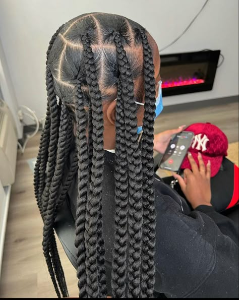 Big Knotless Braids For Black Women, Large Braids Parting Pattern, Large Not Less Braids, Jumbo Knotless Box Braids Parts, X Large Knotless Box Braids, Mid Box Braids, Big Part Braids, Jumbo Knotless Parting Chart, Large Braids Parting