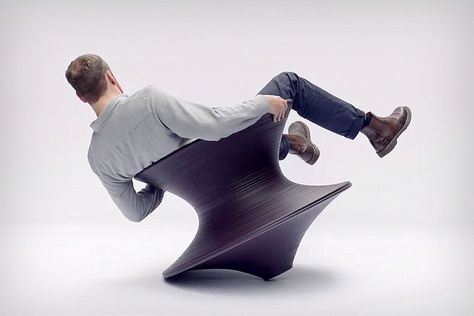 YD Talks: The Making of SPUN, the most exhilarating chair in the world | Yanko Design Magis Spun Chair, Spun Chair, Fun Chairs, Spinning Chair, Interior Design Chair, Train Interior, Sayl Chair, Rotating Chair, Thomas Heatherwick