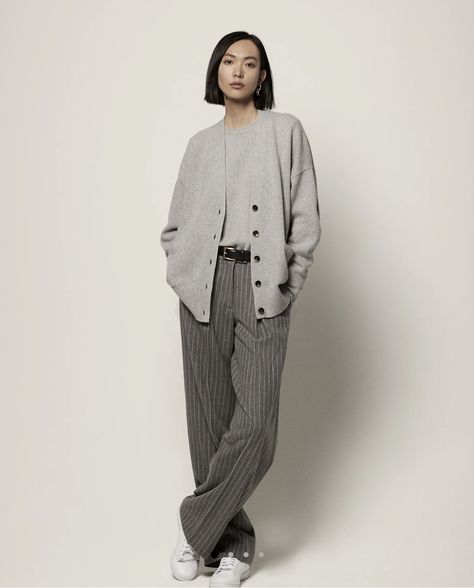 Outfits With Grey Cardigan, Marlene Hose, Shoulder Cardigan, Drop Shoulder Cardigan, Cardigan Outfits, Cardigan Fashion, 가을 패션, Drop Shoulder, Work Outfit