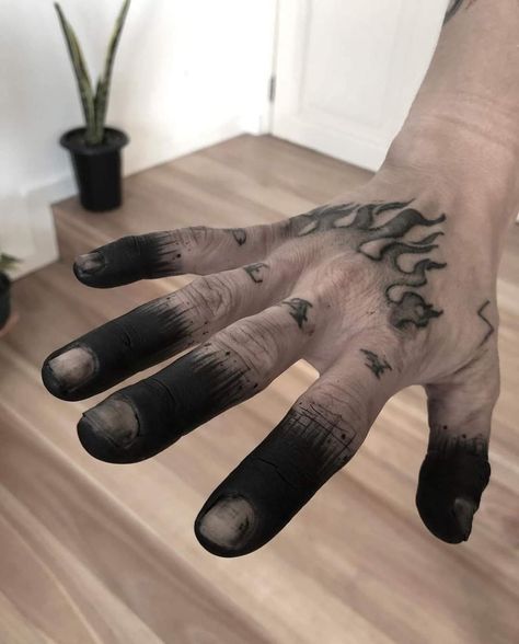 Blackout Hand Tattoo, Tattoo Rabbit, Ezreal League Of Legends, Tattoo Museum, Hand Tattoo Ideas, Small Wave Tattoo, Tattoo For Boyfriend, Babymoon Photos, Blackout Tattoo