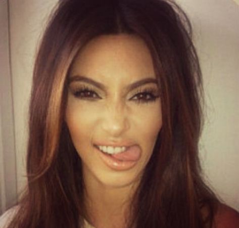 kim kardashion Kim Kardashian 2000's, Kim K Makeup, Young Kim Kardashian, Kily Jenner, 2010s Aesthetic, Celebrity Selfies, 2013 Swag Era, Kim K, Jolie Photo