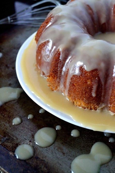 Caramel Bundt Cake, Salted Caramel Recipe, Peach Pound Cakes, Kentucky Butter Cake, Caramel Recipe, Salted Caramel Cake, Nothing Bundt, Nothing Bundt Cakes, Southern Desserts