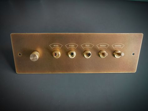 Custom Brass Switch Plate Cover - Modern Retro Design for Rocker, Toggle Switches, Available in Various Sizes Features:     Material: Each plate is made from high-quality solid brass, providing a durable and luxurious finish that complements any decor.     Finish: Aged brass. Our brass is unlacquered,  A special technology is applied to coat the surface, protecting it from tarnishing while retaining its vintage charm.     Compatibility: Perfectly sized to fit all decor rocker, GFCI, and Decora s Japandi Modern, Modern Retro Design, Decora Style, Vintage Light Switches, Mississippi Queen, Brass Switch, Light Switches, Toggle Switch, Brass Lighting