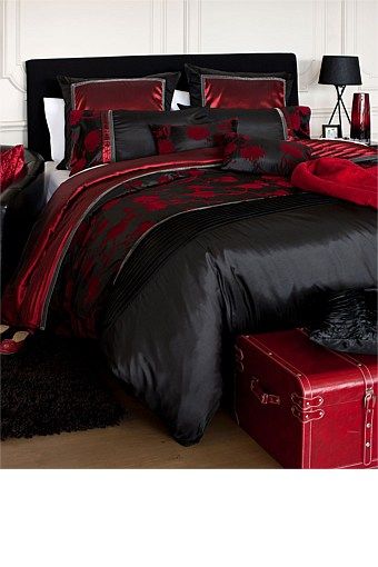 Pretty Semi Classic Furniture, Black And Red Bedroom, Red Black Bedrooms, Black Bedroom Ideas, Red Palette, Gothic Bedroom, Red Bedroom, Baby Furniture Sets, Living Room Decor Rustic