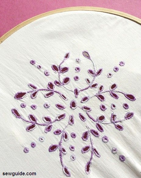 6 ways to do CUTWORK EMBROIDERY - Sew Guide Embroidery Workshop, Crochet Knit Stitches, Simple Embroidery Designs, Embroidered Handkerchief, Cutwork Embroidery, Hand Embroidery Videos, Diy Embroidery Patterns, Hardanger Embroidery, Embroidery Book