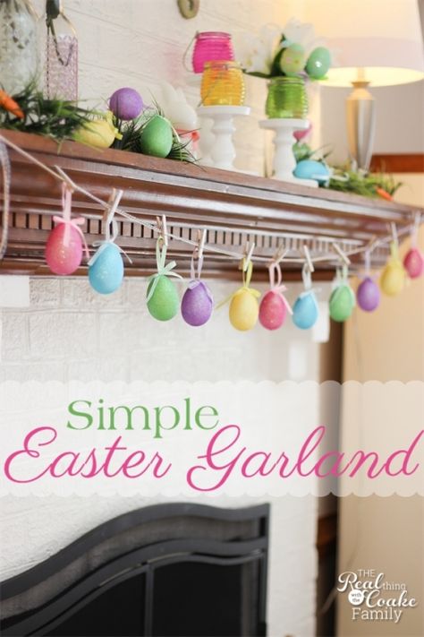 Easter crafts. Make a quick and adorable 5 minute egg garland. Perfect for you Easter/Spring mantel. Egg Garland, Easter Desserts, Easter Party Decor, Easter Garland, Easter Decorations Dollar Store, Easter Projects, Easter Time, Spring Easter Decor, Hoppy Easter