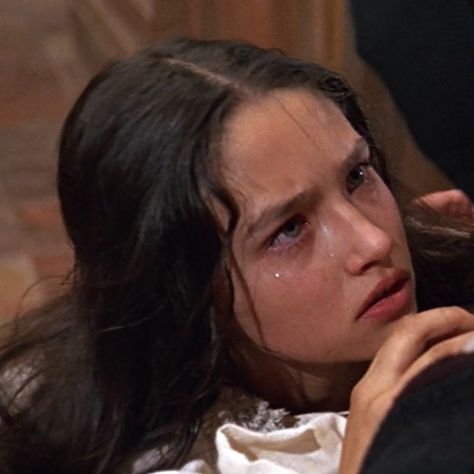 Female Emotions, Romeo And Juliet 1968, Juliet 1968, Juliet Movie, Juliet Capulet, Olivia Hussey, Meagan Good, Angels Beauty, Blonde Guys