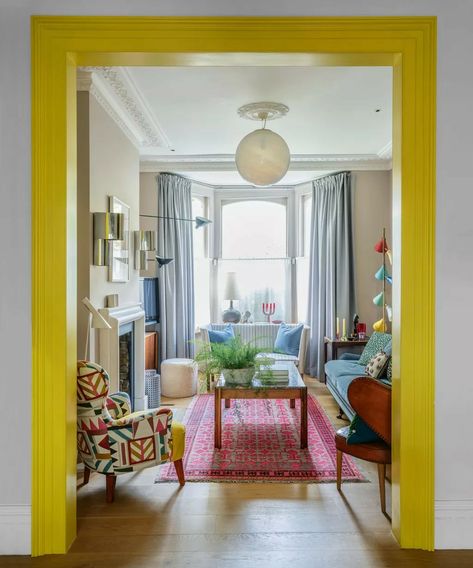 Room Accent Wall, Dado Rail, Chic Interior Design, Yellow Room, Accent Walls In Living Room, Wall Paint Designs, Living Room Accents, Living Room Diy, Living Room Paint