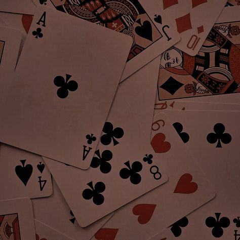 Spade Card Aesthetic, Ace Of Clubs Aesthetic, Ace Of Spades Aesthetic Book, Ace Of Spades Book Aesthetic, Cards Aesthetic Dark, House Of Cards Aesthetic, Ace Card Aesthetic, Ace Of Spades Book, Ace Of Spades Aesthetic