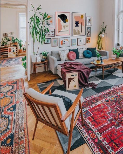 Colorful Eclectic Living Room, Mid Century Modern Living Room, Eclectic Living Room, Boho Interior, Boho Living Room, Eclectic Home, Eclectic Decor, Living Room Inspiration, Decoration Design