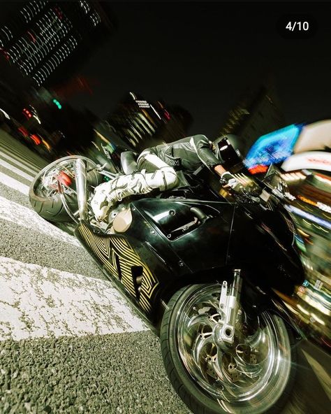 Narrative Aesthetic, Tokyo Motorcycle, Night Core, Aesthetic Street, Motorcycle Style, Style Aesthetic, Tokyo, Street Style, Vehicles