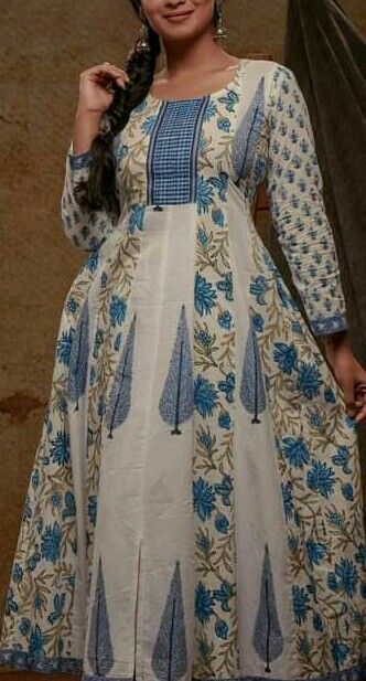 Frocks And Gowns, Short Kurti, Kurti Design, Kurti Collection, Beautiful Dress Designs, Cotton Suits, Kurta Designs, Churidar, Hand Print