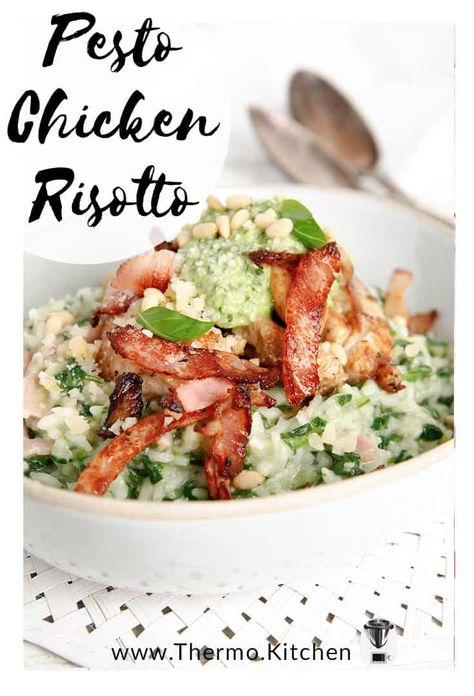 Creamy Chicken Risotto, Thermomix Recipes Dinner, Risotto Recipes Chicken, Thermomix Healthy, Creamy Pesto Chicken, Thermomix Recipes Healthy, Fried Bacon, Chicken Risotto, Delicious Salad Dressings